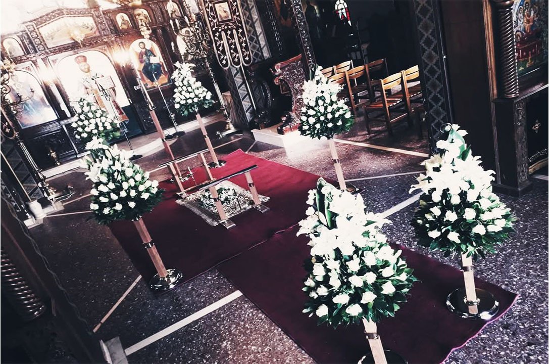 Funeral Services 4 Ανθοστήλες κηδεία